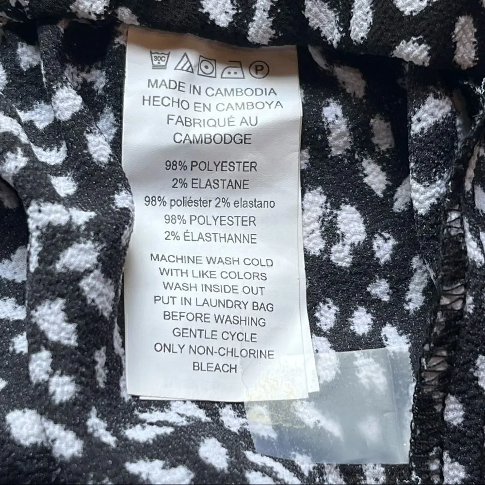 Michael Kors Capris black and white Small, wide elastic waist with draw string